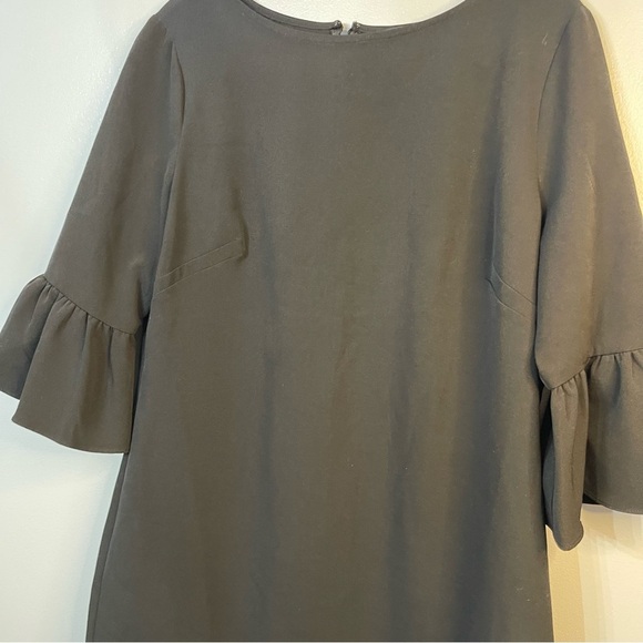 American Living Women’s Black Bell Sleeve Sheath Dress 16 - Picture 3 of 9